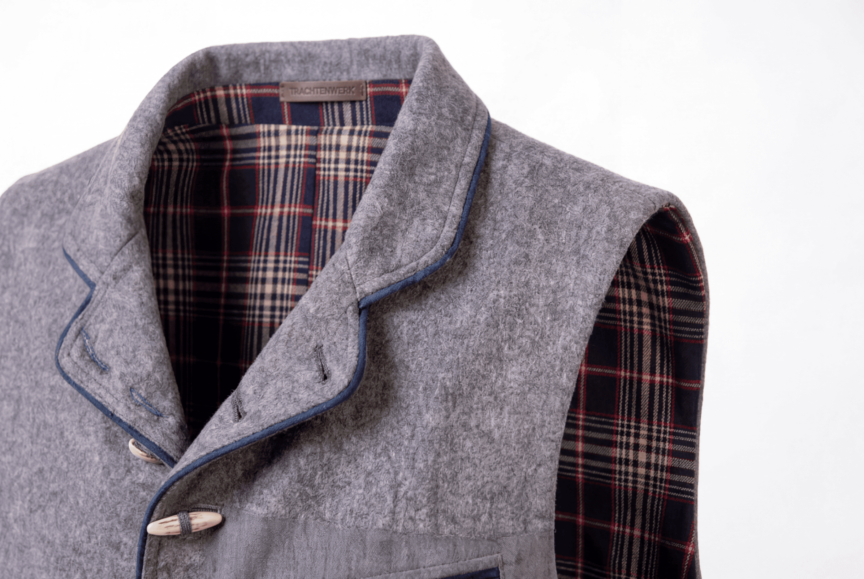 Chaleco Austriaco gris detalle